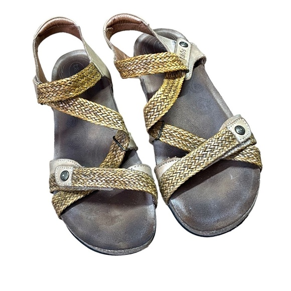 TAOS Genuine Leather Vintage Sandals Flats Criss Cross Straps MADE IN SPAIN - Picture 3 of 8